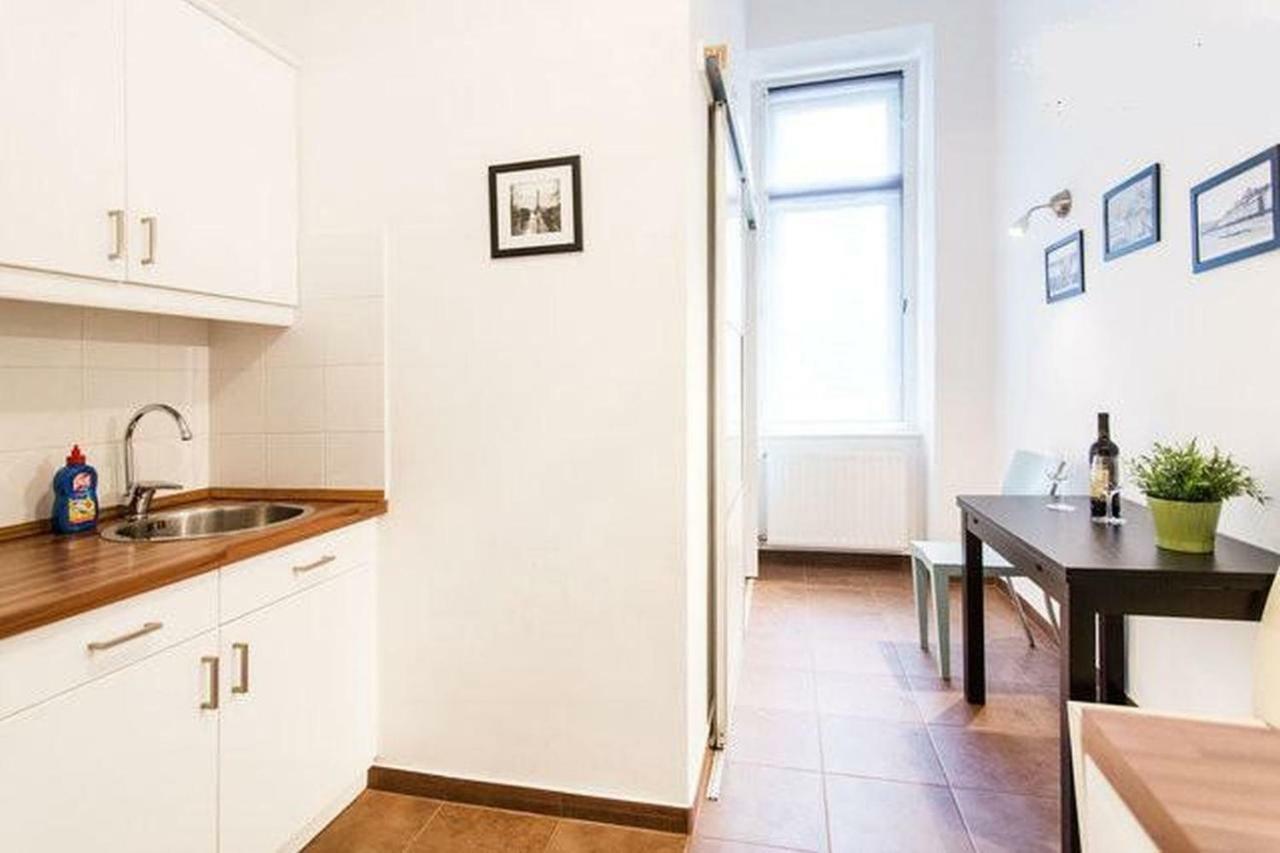 Private Apartment Centertown Budapest Exterior photo